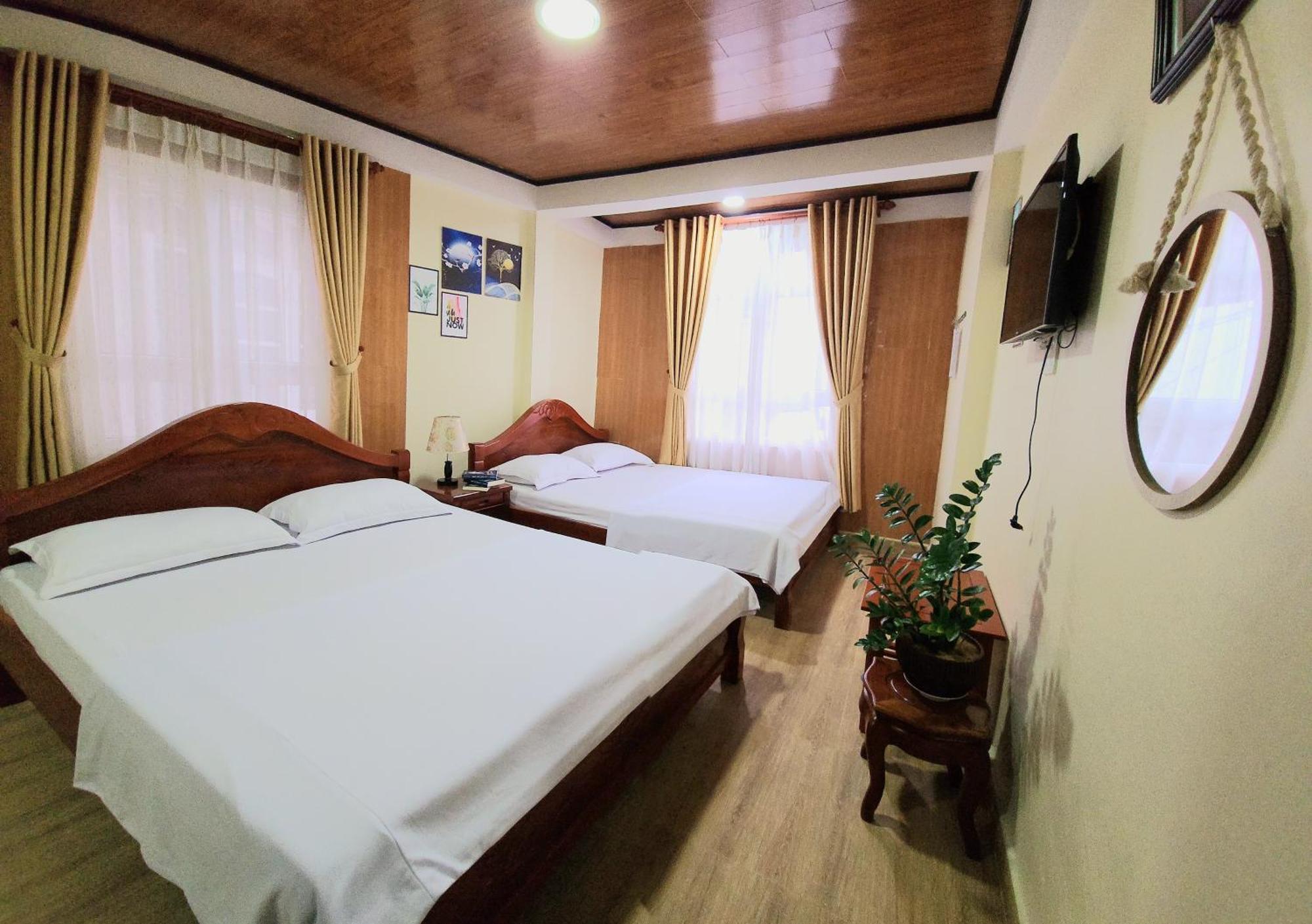 Binh Dao Hotel - Khach San Ngay Trung Tam Gia Re 大叻 外观 照片