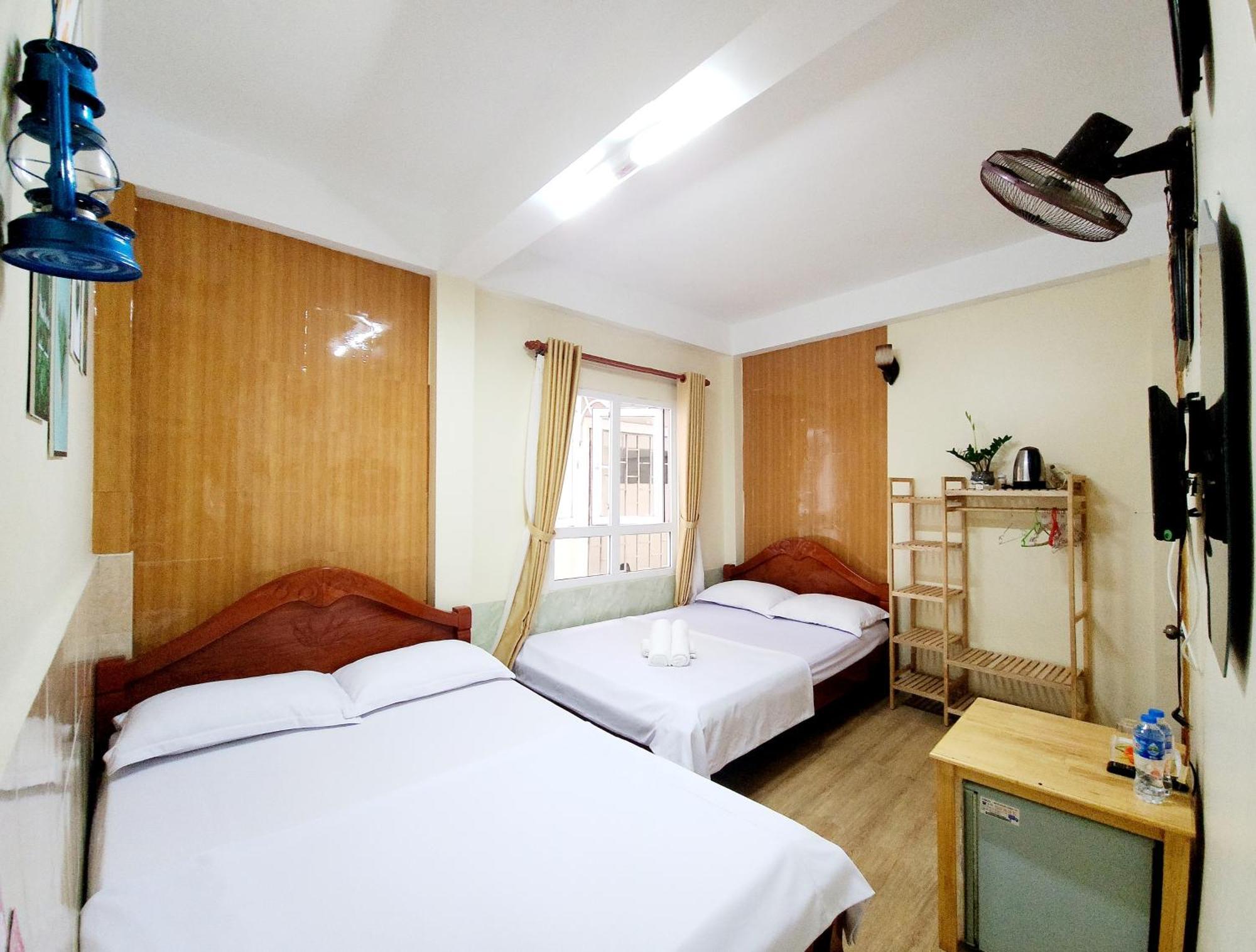 Binh Dao Hotel - Khach San Ngay Trung Tam Gia Re 大叻 客房 照片