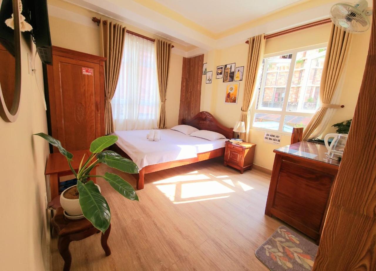 Binh Dao Hotel - Khach San Ngay Trung Tam Gia Re 大叻 外观 照片