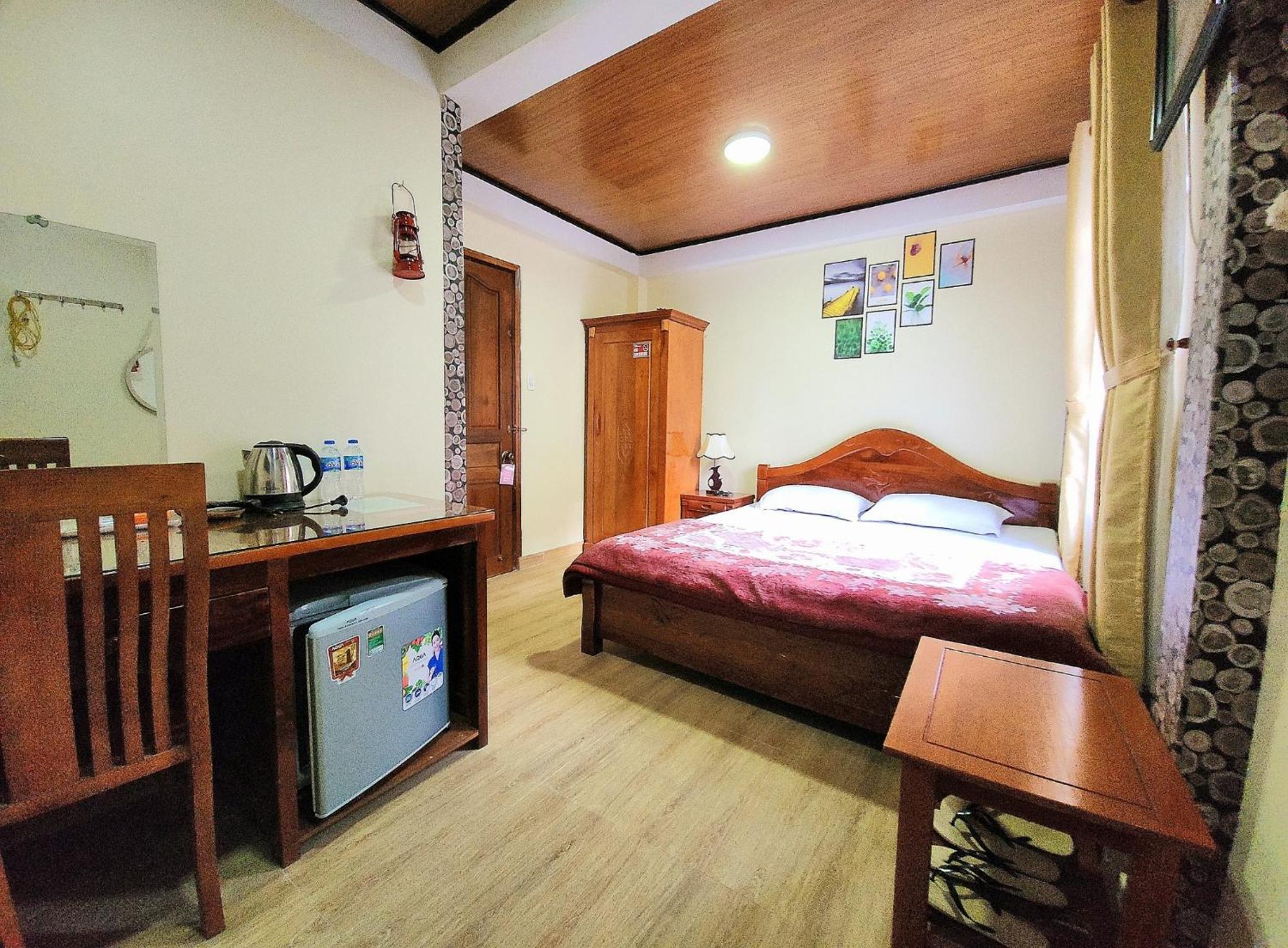 Binh Dao Hotel - Khach San Ngay Trung Tam Gia Re 大叻 外观 照片