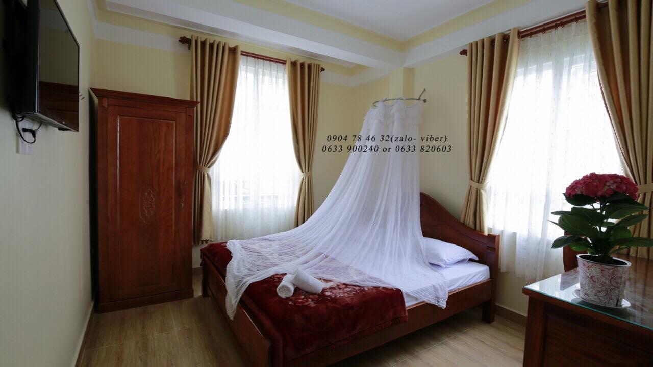Binh Dao Hotel - Khach San Ngay Trung Tam Gia Re 大叻 外观 照片