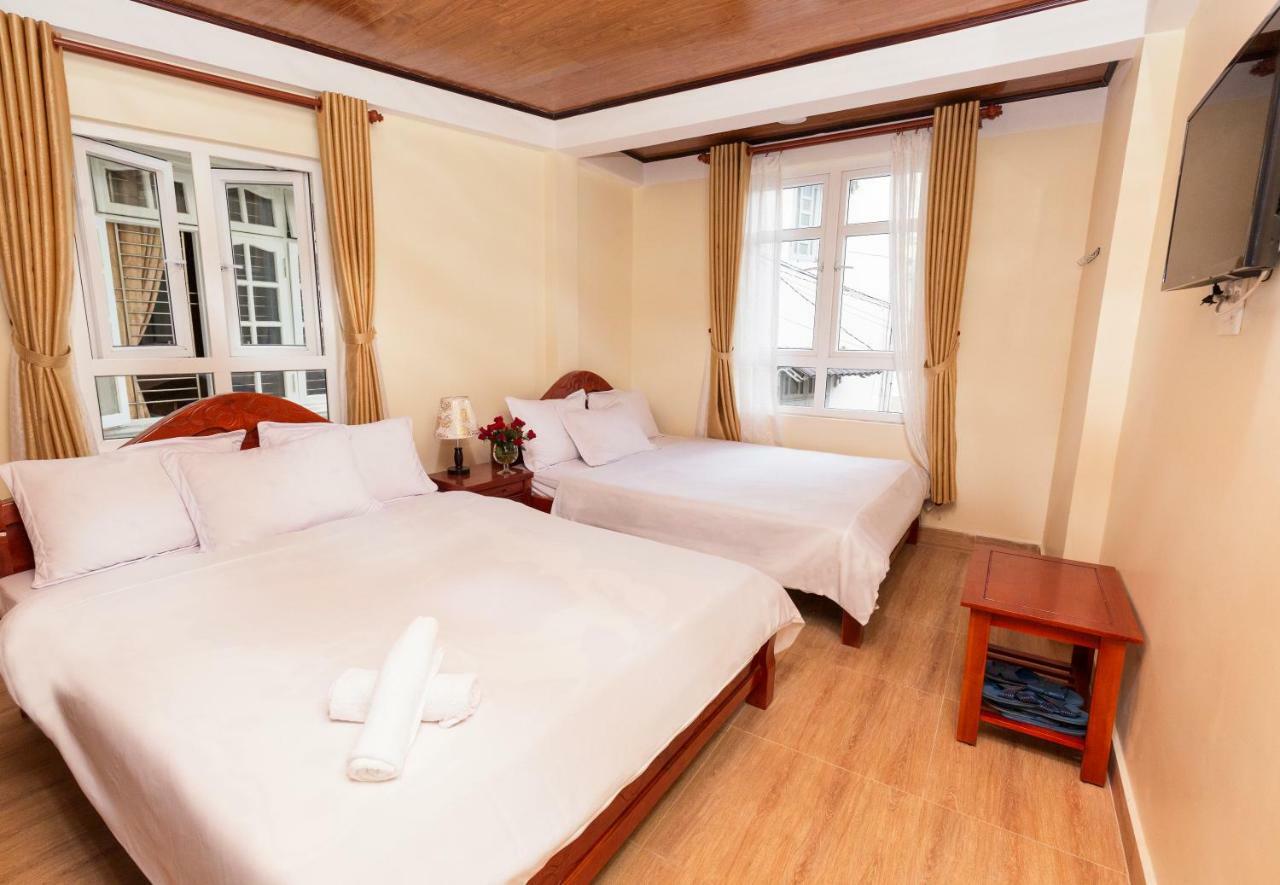 Binh Dao Hotel - Khach San Ngay Trung Tam Gia Re 大叻 外观 照片